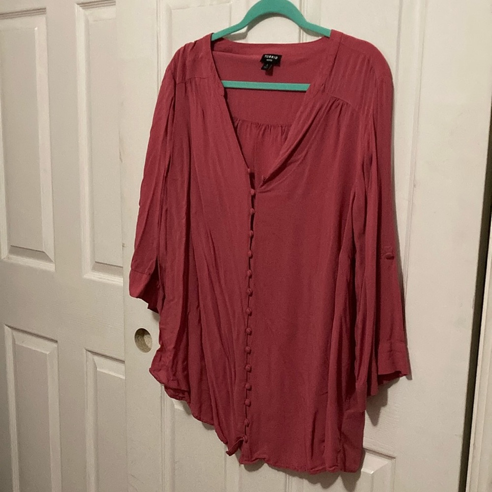 Torrid Women's Mauve Button-Down Top